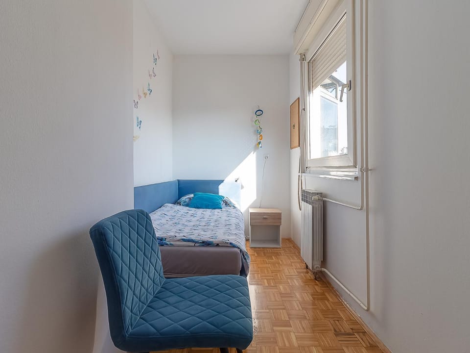 Seating area, Bedroom