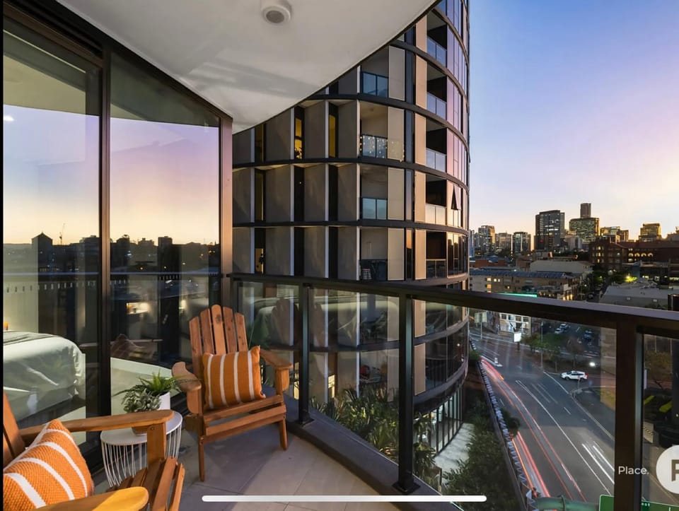 BREATHTAKING Sunset view apartment, BEST Location in the city Apartment in Brisbane