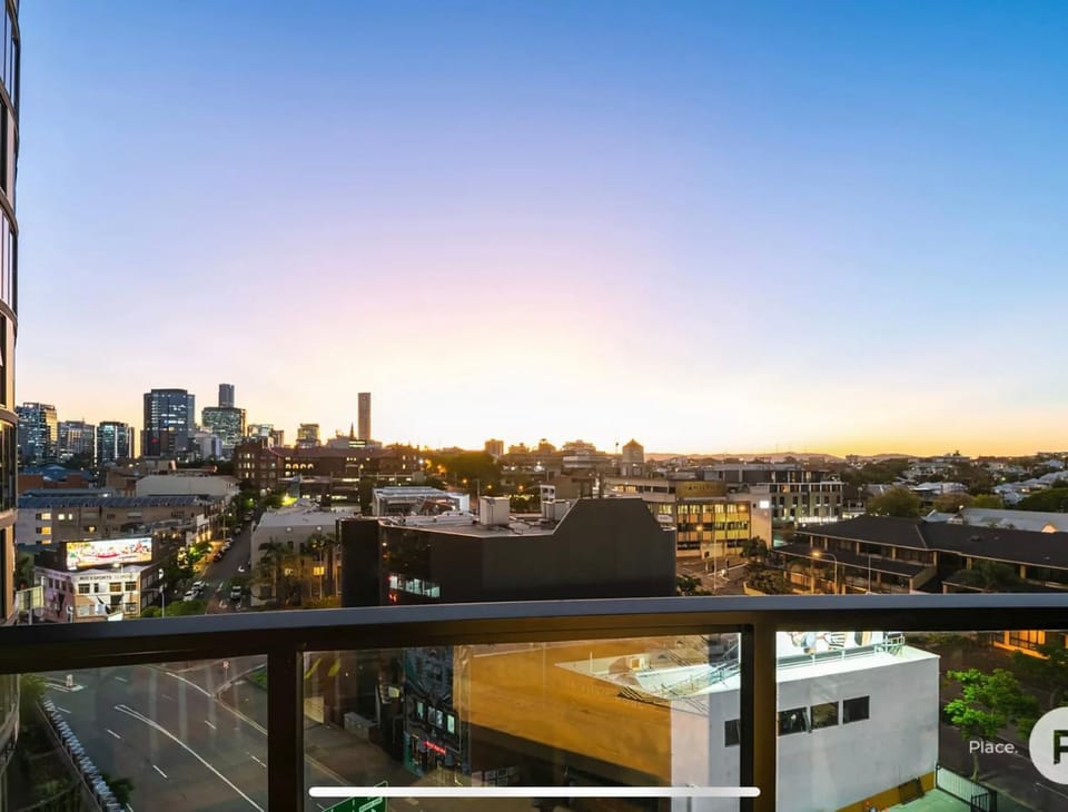 View (from property/room), Balcony/Terrace, City view, Sunrise, Sunset