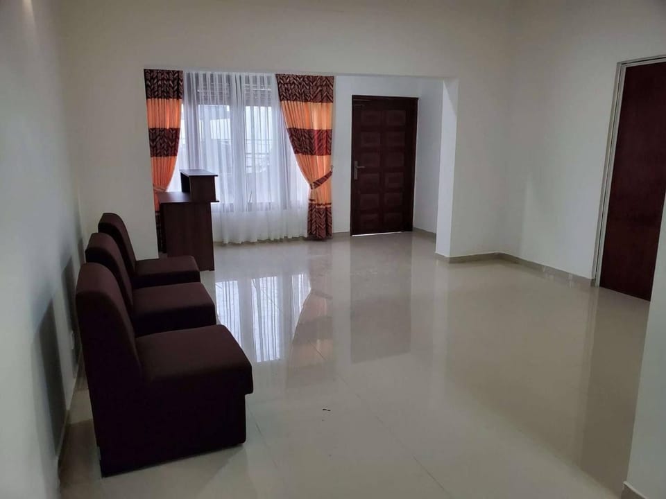 Lobby or reception, Business facilities, Seating area