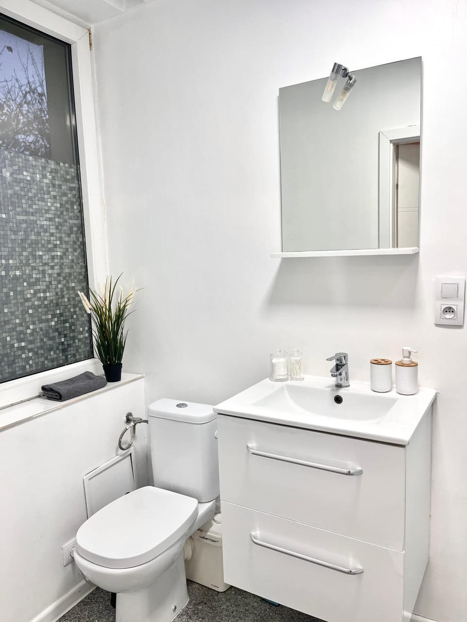 APARTEL24pl Oldtown II Close to Metro Apartment in Warsaw