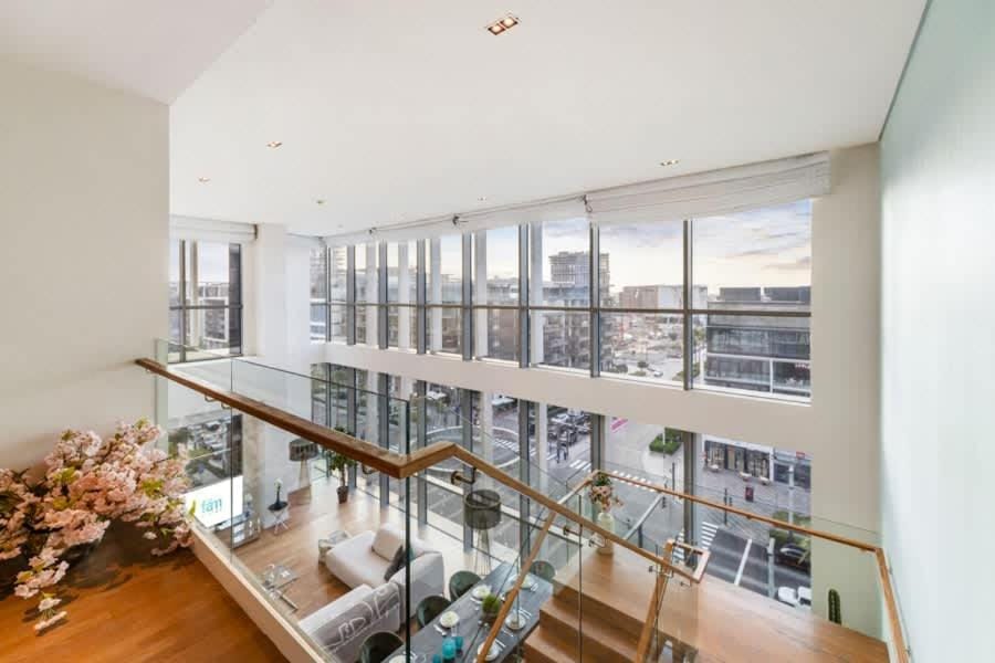 FAM Living -Duplex 4Bed and Maids Apartment in Dubai