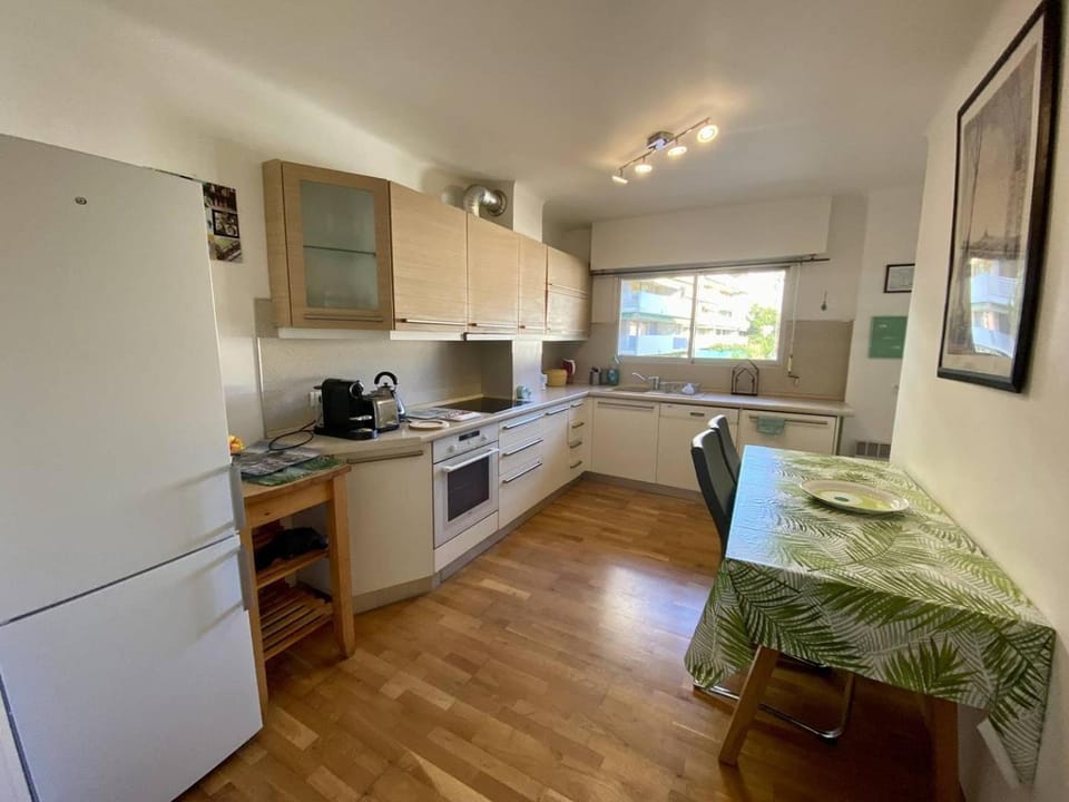 Cannes proche Croisette - 2P tout confort terrasse Apartment in Cannes