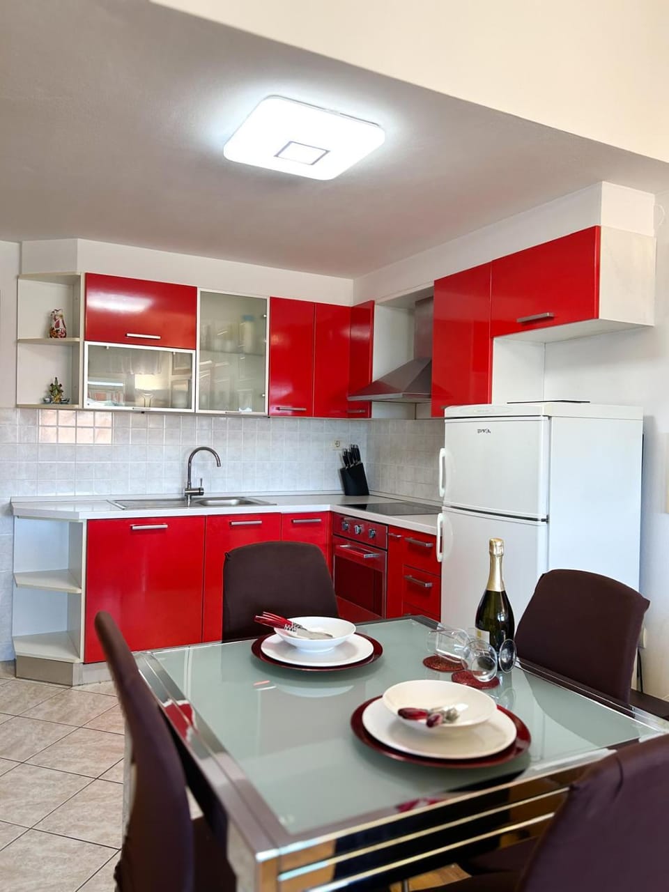 Kitchen or kitchenette