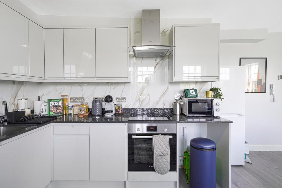 Coffee/tea facilities, Kitchen or kitchenette, dishwasher, minibar, oven, toaster