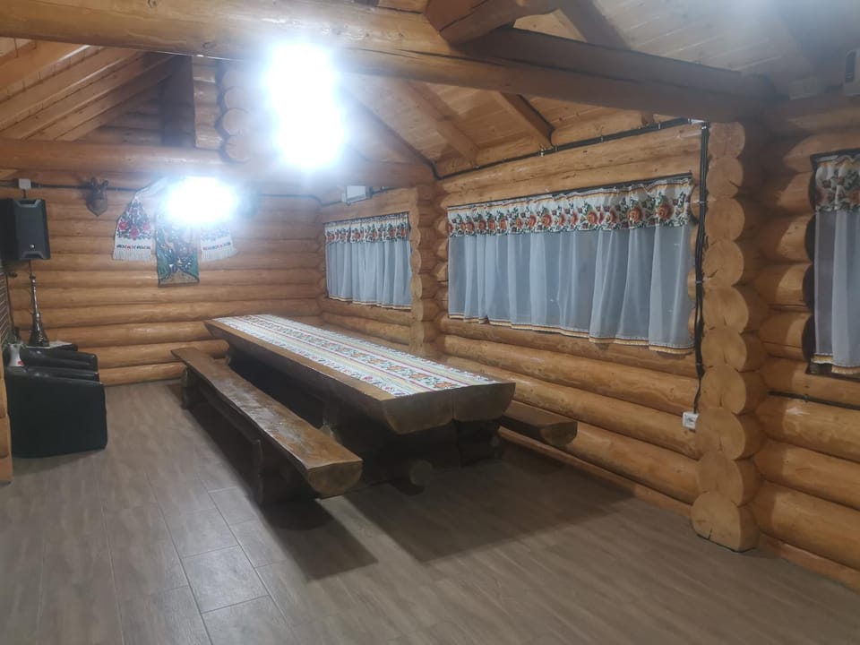 Cabana Poienita House in Romania