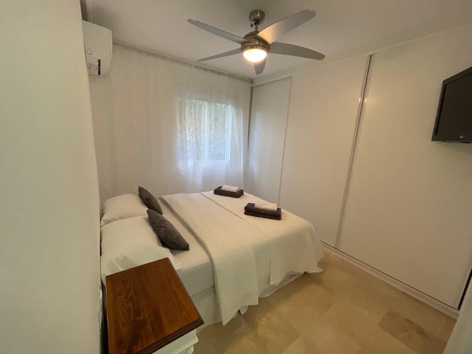 Apartamento Las Vistas Apartment in Costa del Sol