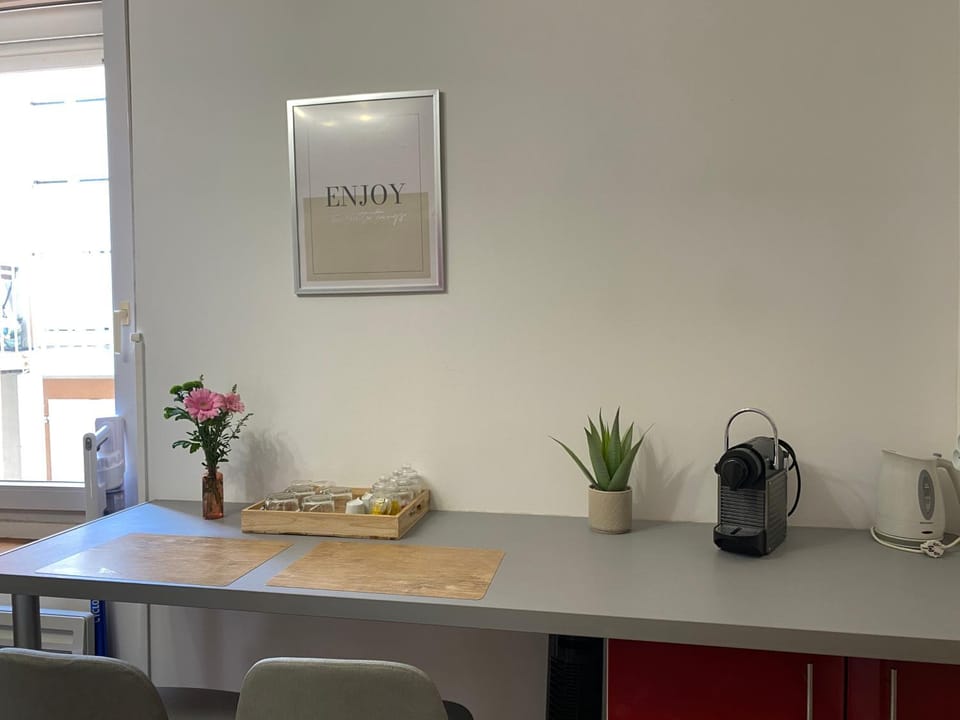 Coffee/tea facilities