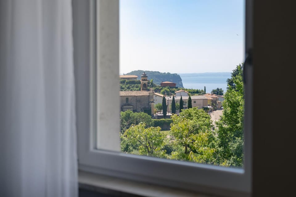 Day, Natural landscape, Lake view