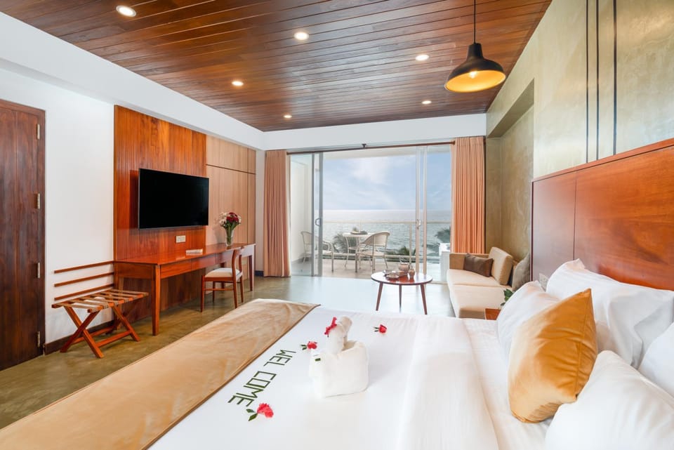 Balcony/Terrace, Bedroom, Inner courtyard view