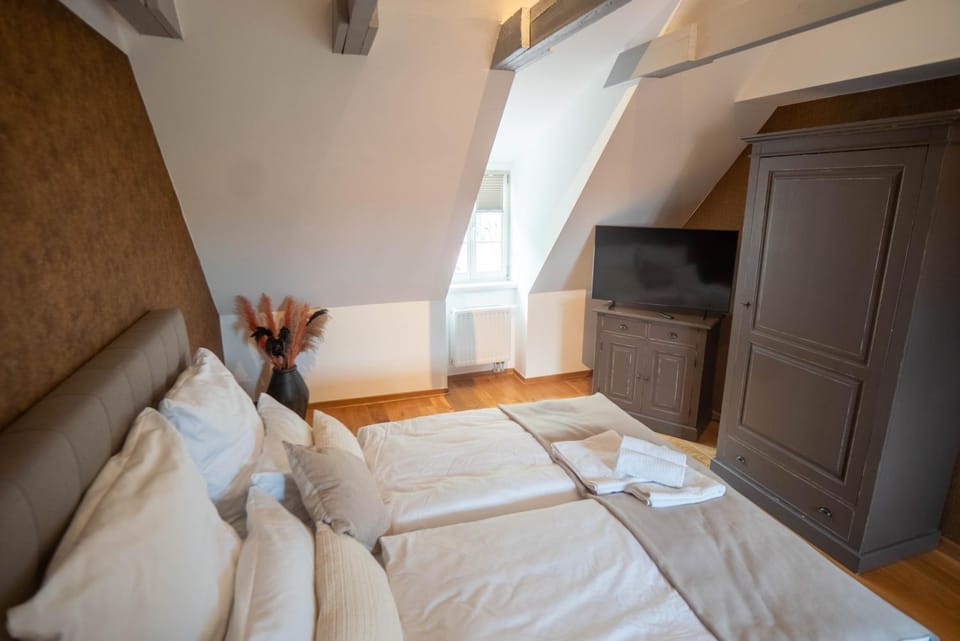 Ferienhaus Schlossberg mit Infrarot-Kabine und Stellplatz House in Quedlinburg