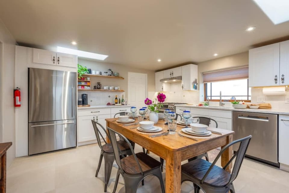Dining area, dishwasher, stove, kitchen