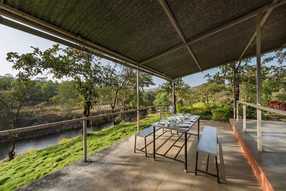 CosmicStays Lazy River Cottage-Stargazers Paradise Villa in Maharashtra