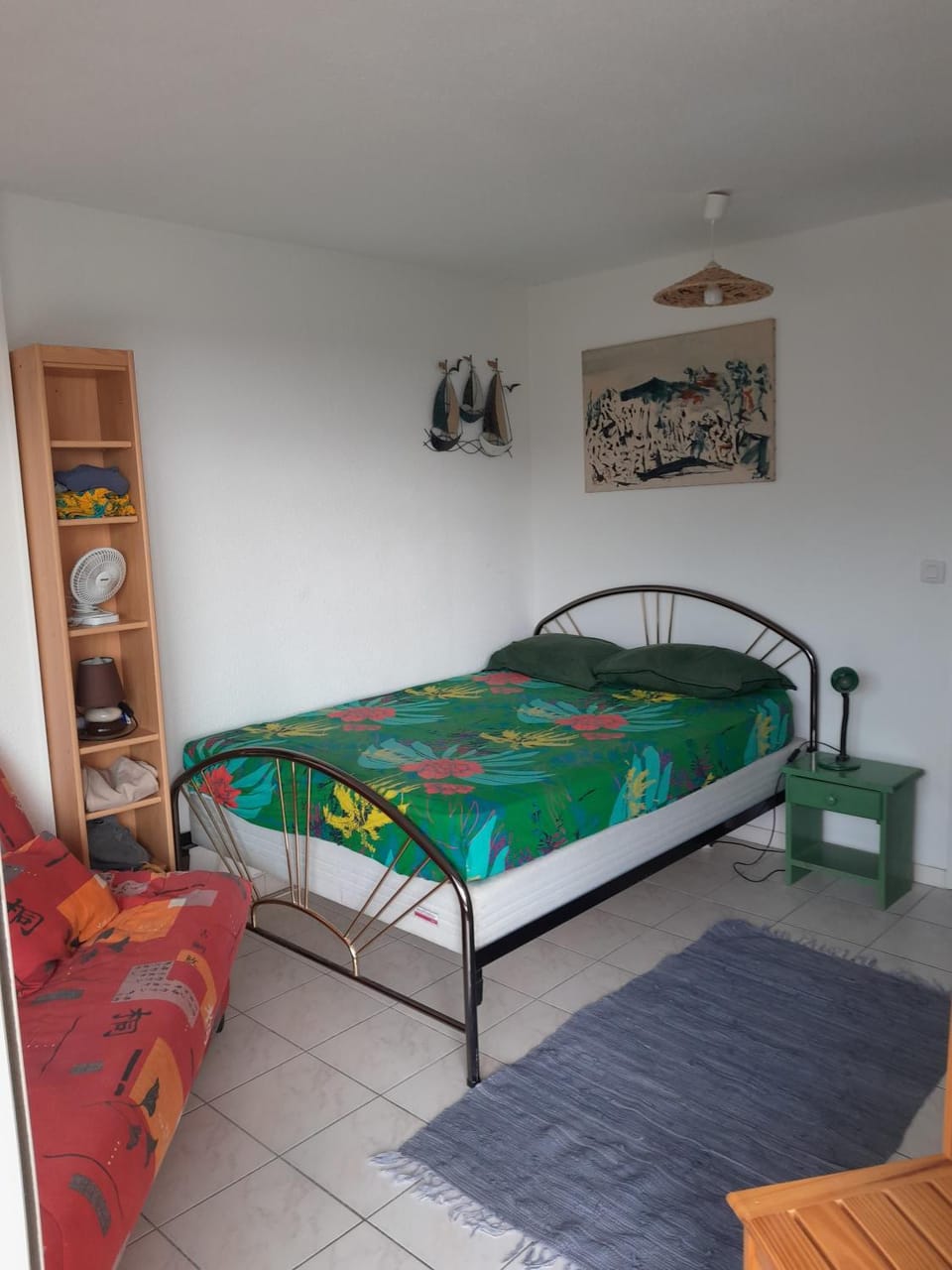 Bed, Photo of the whole room