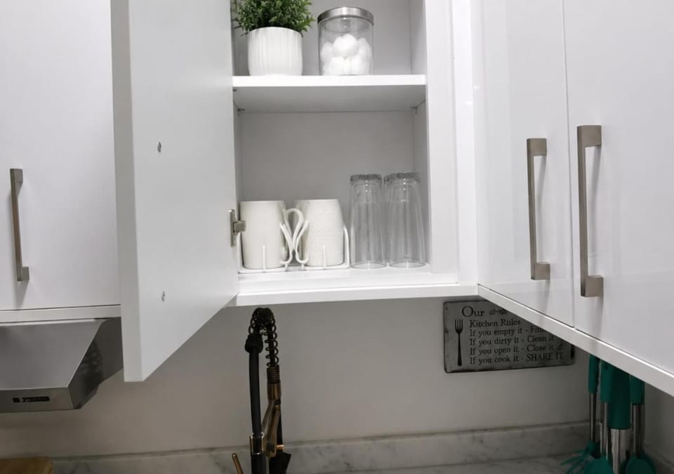 Kitchen or kitchenette, kitchen