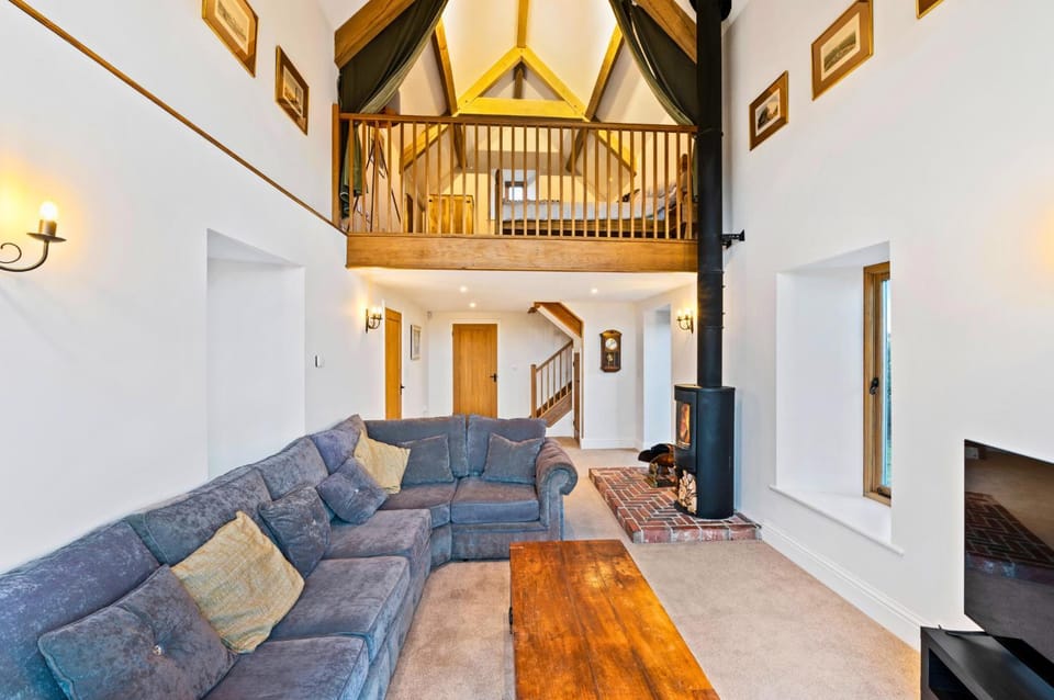 Living room, fireplace