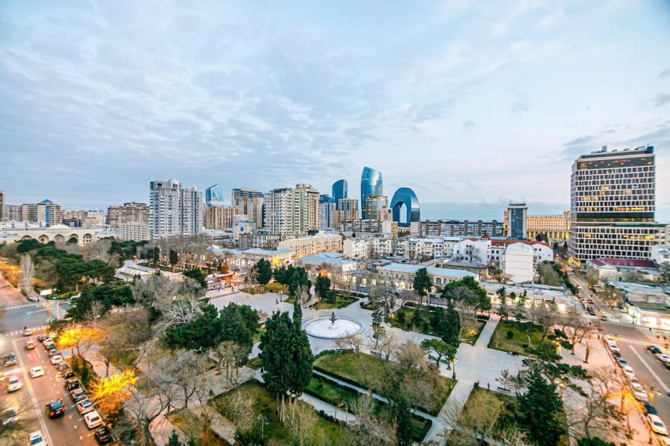 Big Apartment FALCON Apartment in Baku