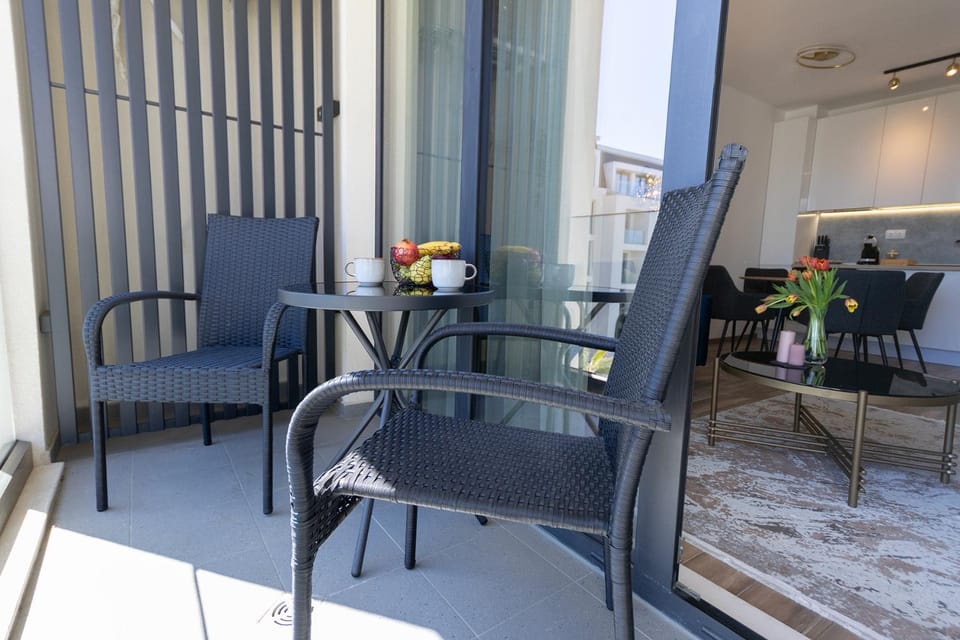Day, View (from property/room), Balcony/Terrace, Seating area