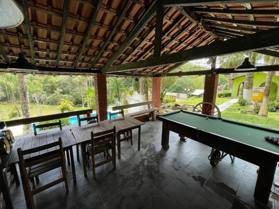 Restaurant/places to eat, BBQ facilities, Billiard, Billiard