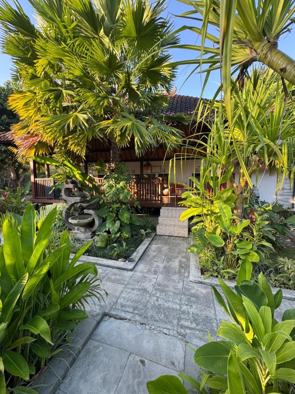 Restaurant/places to eat, Garden