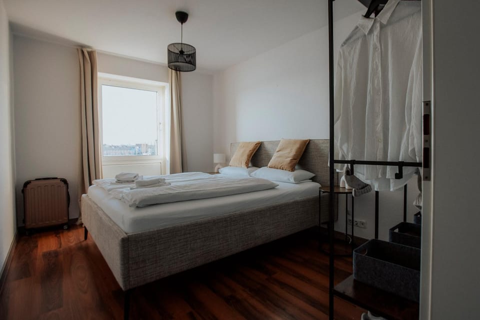 Bed, Bedroom, wardrobe