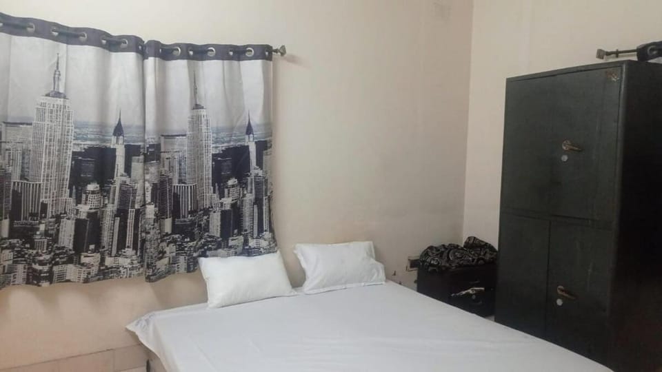 Luxe Bunglow Villa in Kolkata