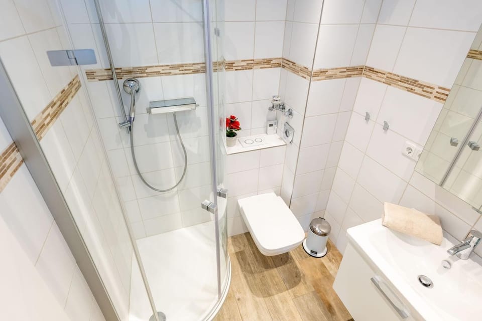 Bathroom, Living room
