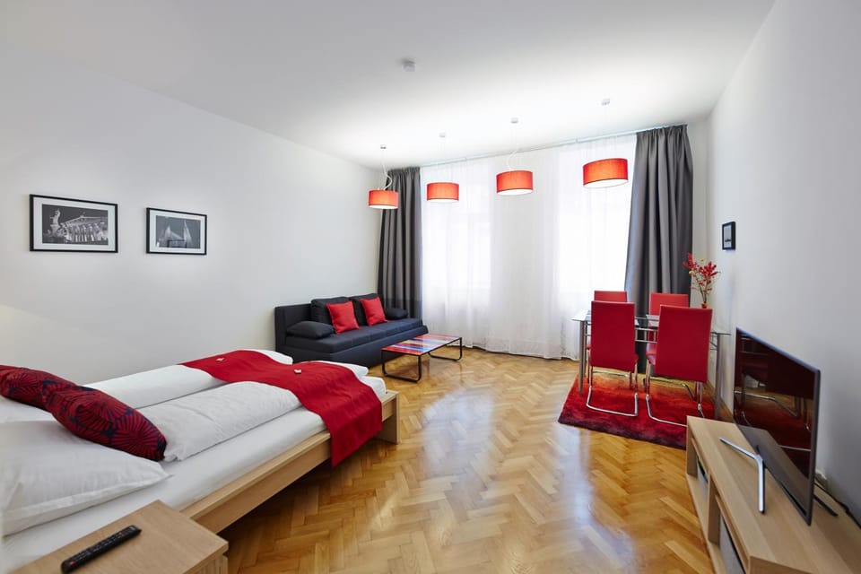 Photo of the whole room, Bedroom
