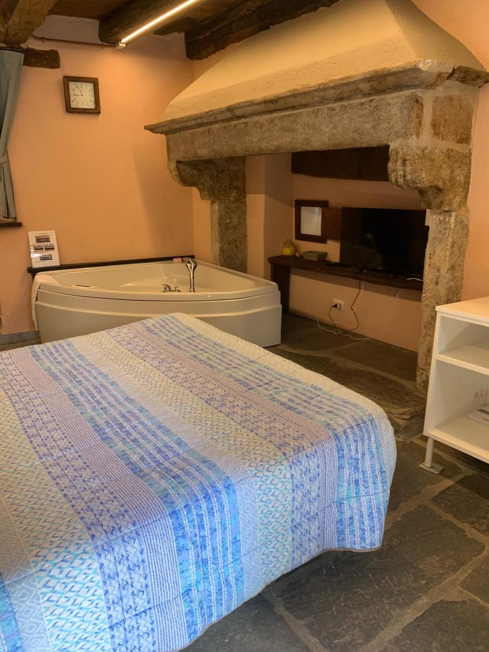 Il Borgo di Monica Apartment in Domodossola
