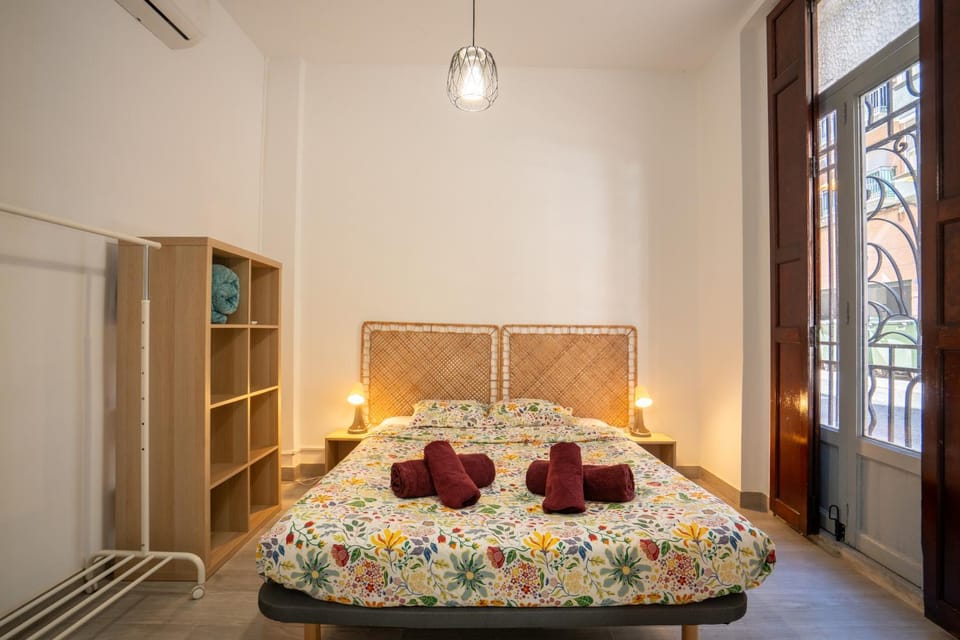 Bed, Photo of the whole room, Bedroom, towels, wardrobe