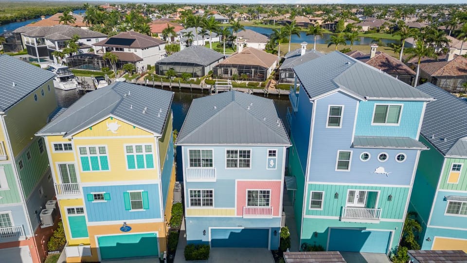 Property building, Bird's eye view