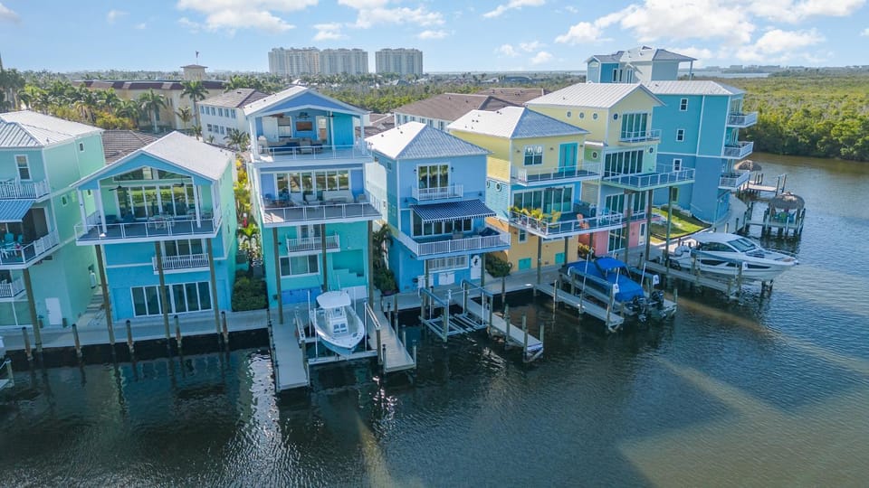 Property building, Bird's eye view