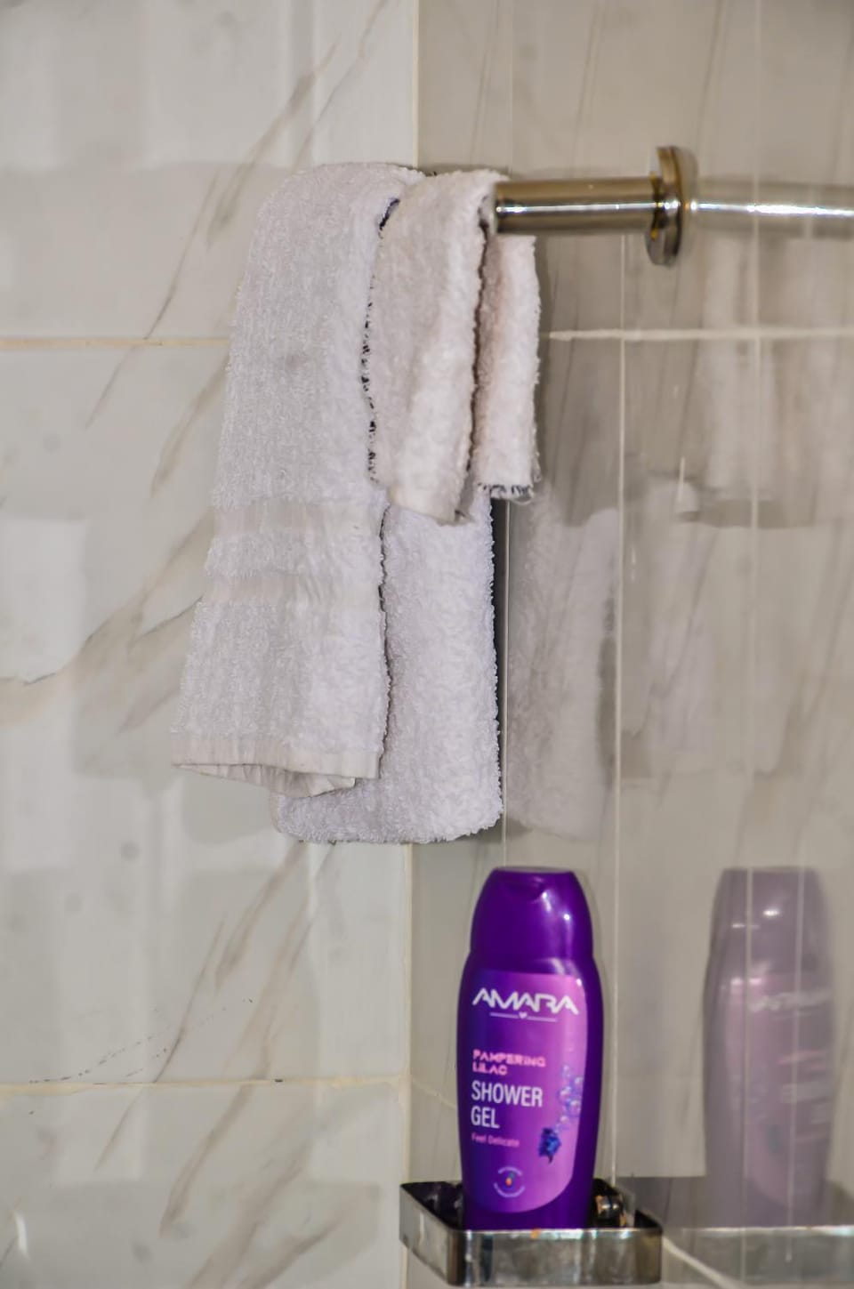Bathroom, towels