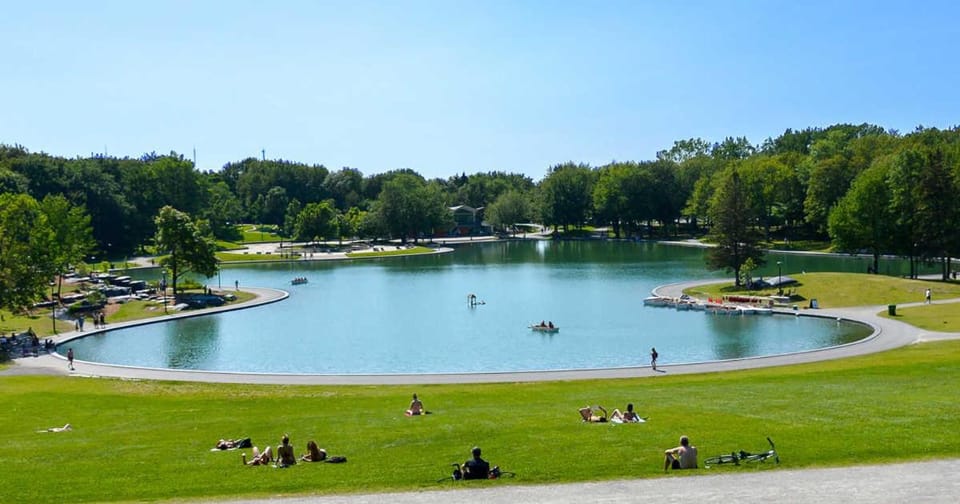 Tranquille Discret Privé Bed and Breakfast in Laval