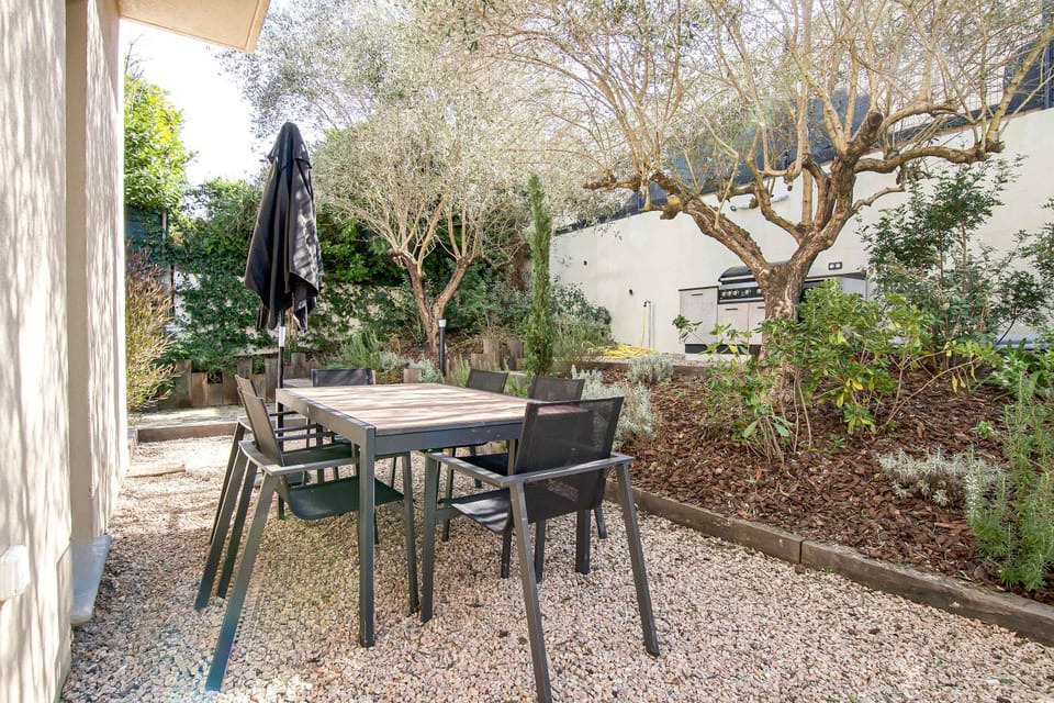 LX133 Villa jardin, piscine privée et calme absolu House in Cagnes-sur-Mer