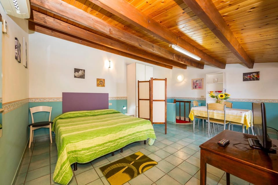 TV and multimedia, Bedroom