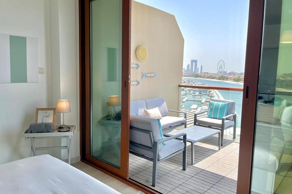 View (from property/room), Balcony/Terrace