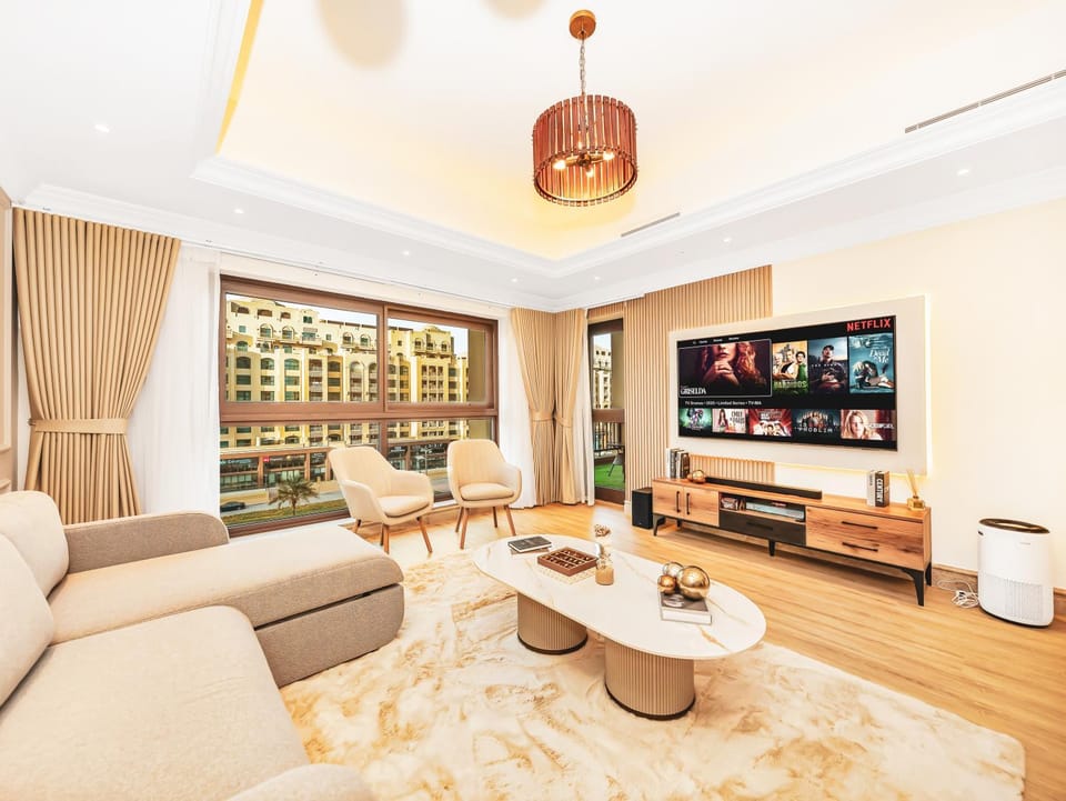New Fairmont Residence Private Beach club access Palm Jumeirah Apartment in Dubai