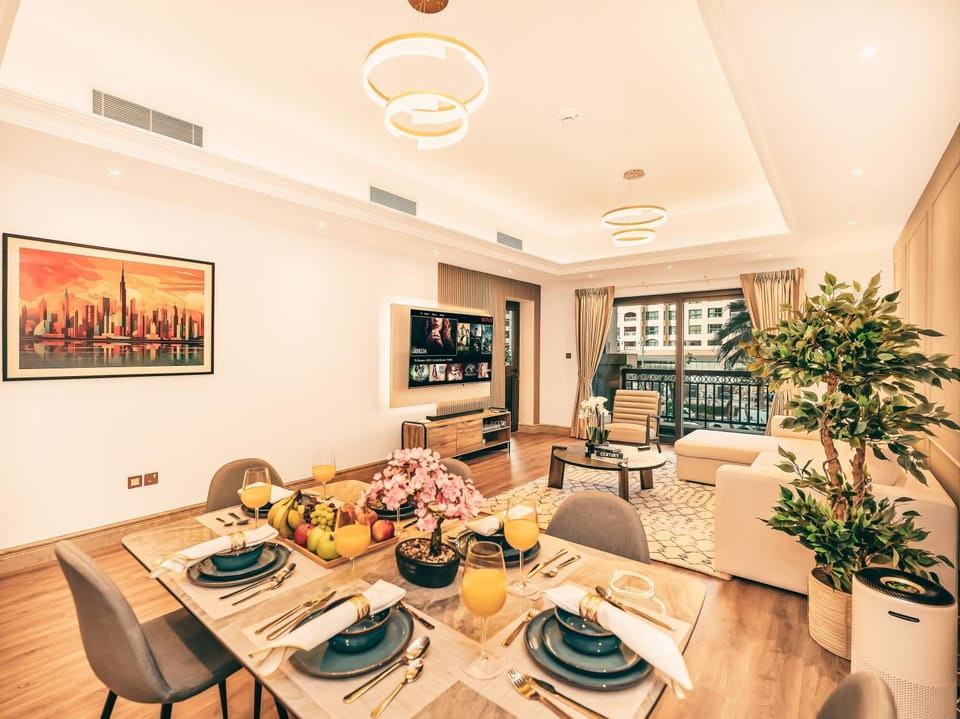 New Fairmont Residence Private Beach club access Palm Jumeirah Apartment in Dubai
