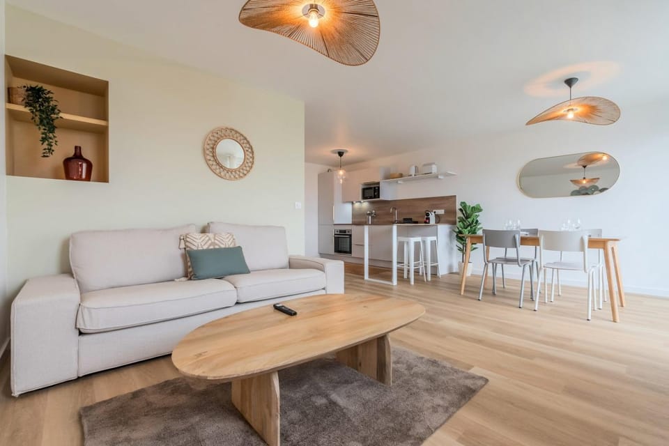 Appartement 2 chambres avec parking et balcon Apartment in Lille