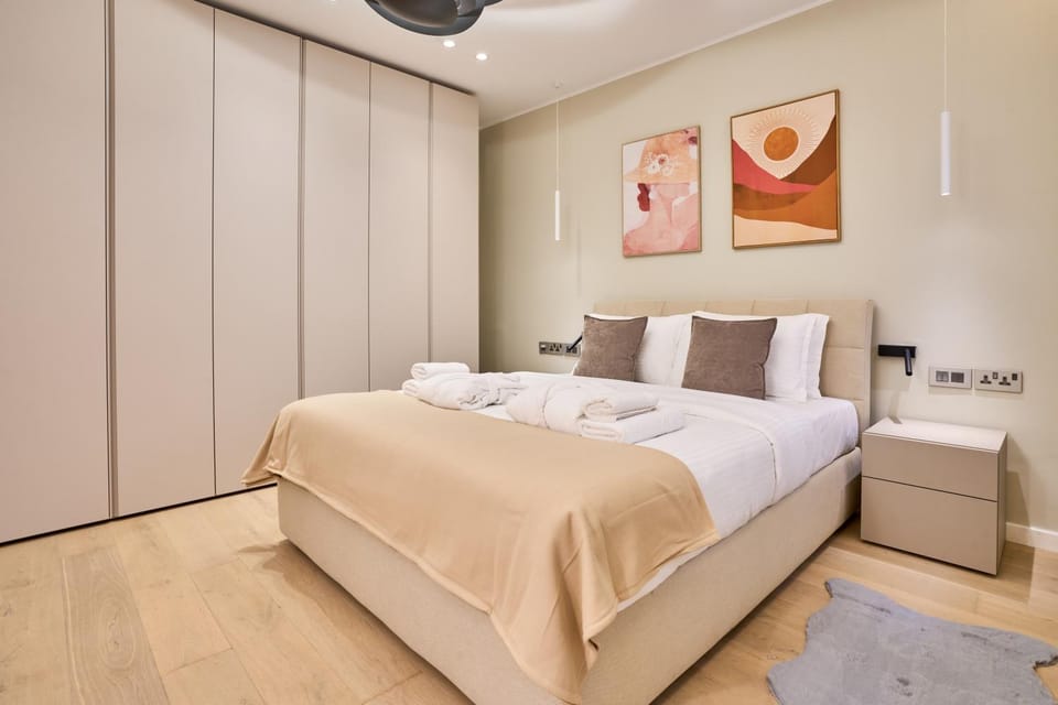 Bed, Bedroom, wardrobe