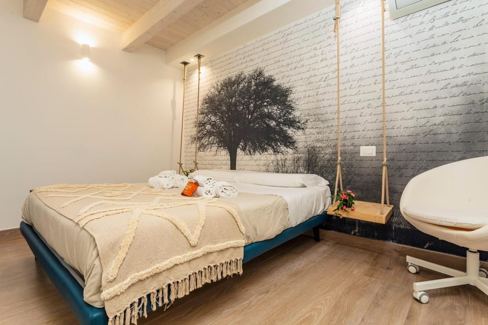 Living room, Bedroom