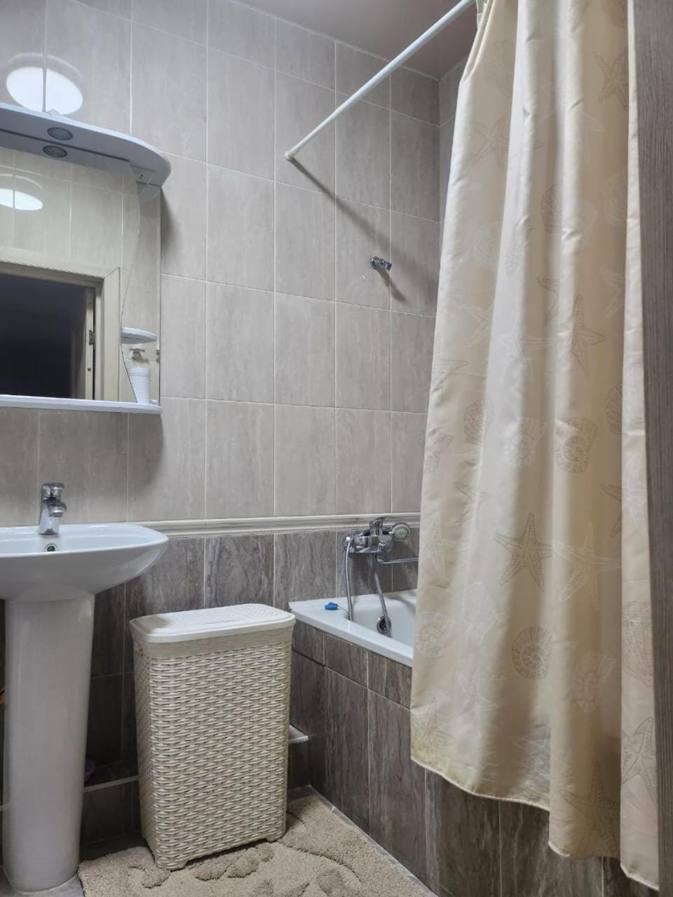Bişkek Apartment in Almaty Region, Kazakhstan