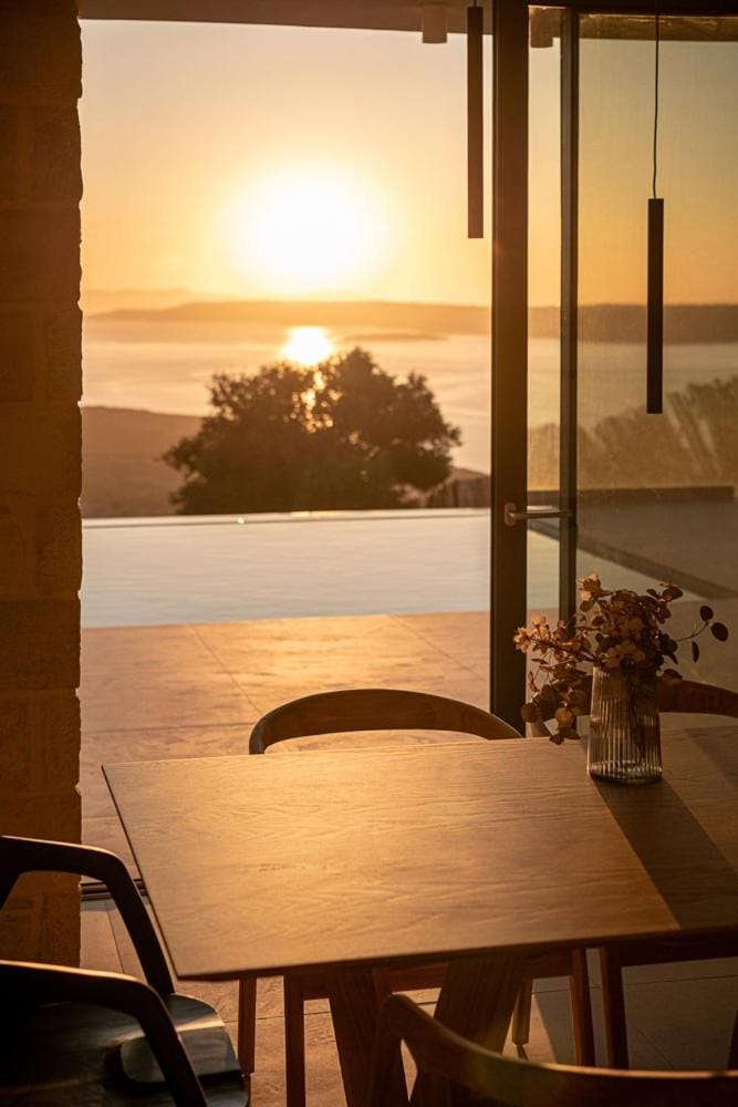 Dining area, Sea view, Sunset