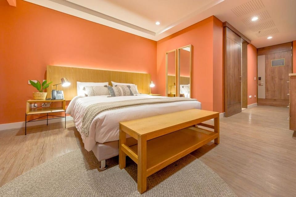 Bed, Photo of the whole room, Bedroom, towels, wardrobe