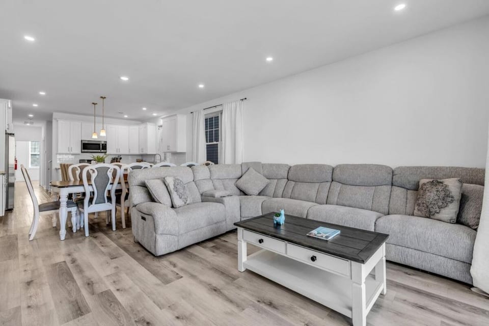 Welcome to Sunny Sands Retreat! House in Seaside Heights