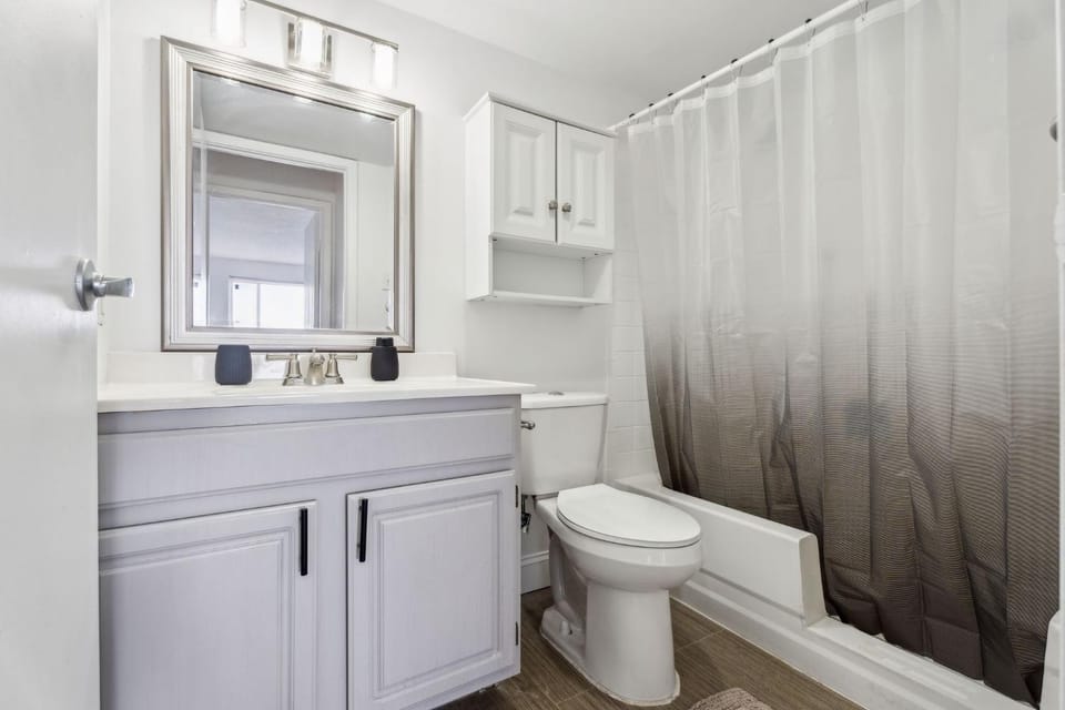 Legacy at Imperial Village 915 I 1 Bed 1 Bath Apartment in Richmond