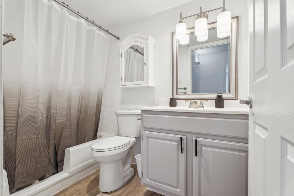 Legacy at Imperial Village 808 I 1 Bed 1 Bath Apartment in Richmond