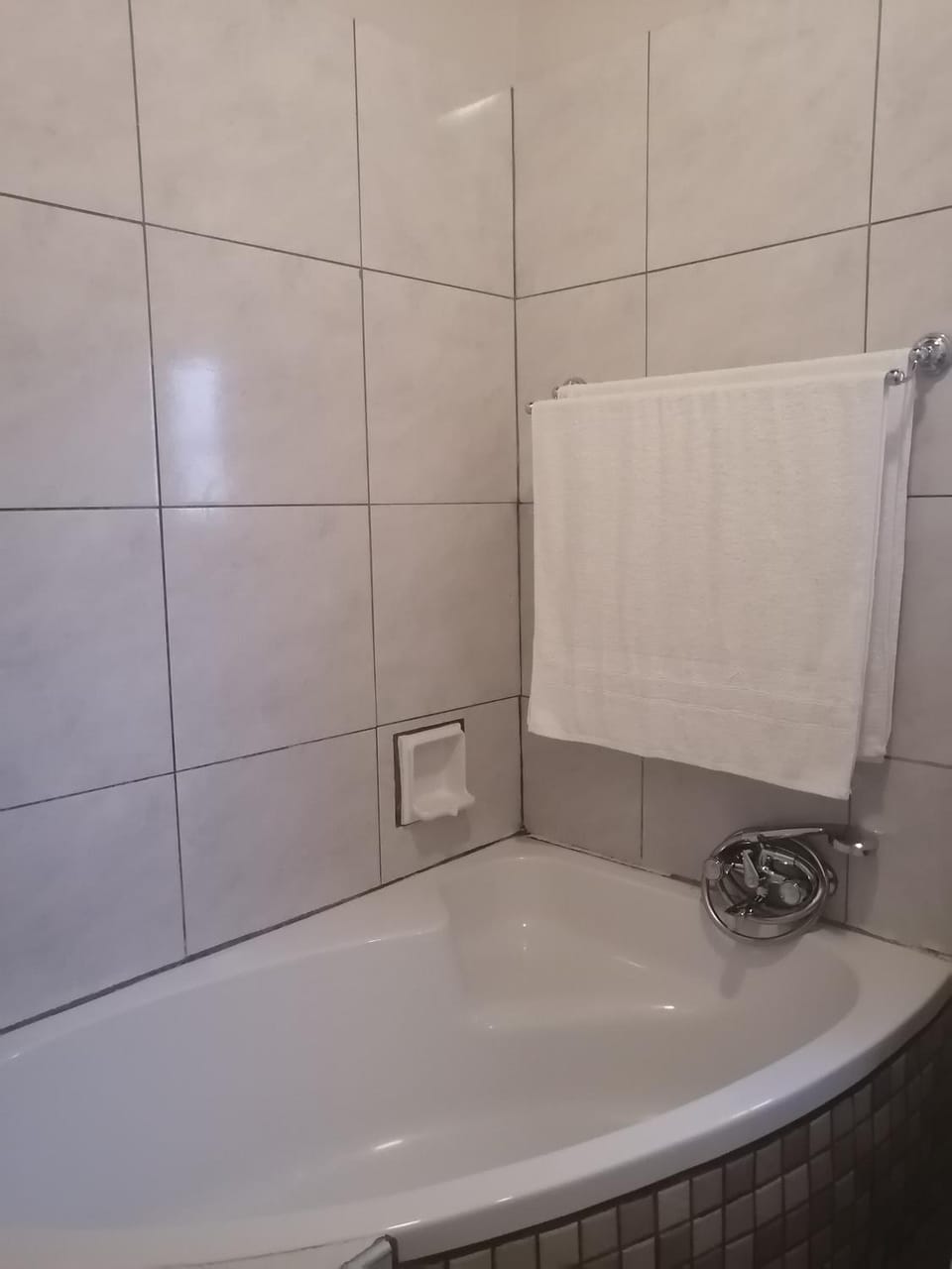 Bathroom, Bath, towels