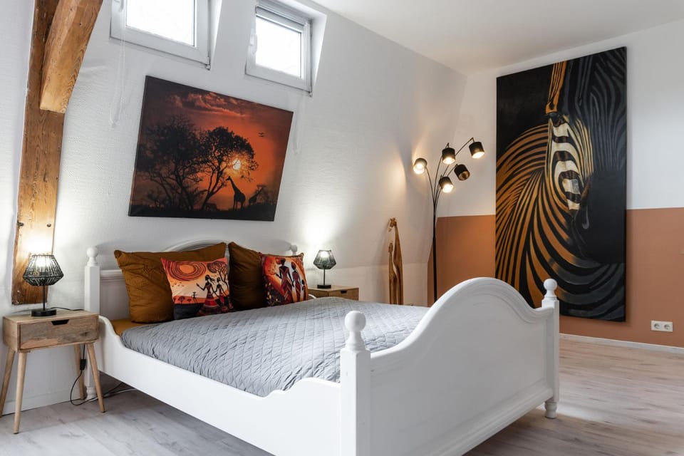 SchaeBu! 5 Apartment Altmarkt goes Afrika Apartment in Poland